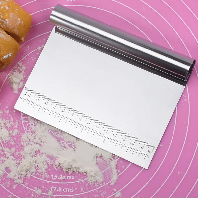Espátula de Corte Profissional para Confeitaria em Inox - 15cm