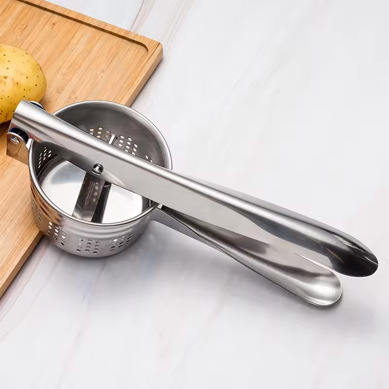 Espremedor de Batatas em Inox Resistente
