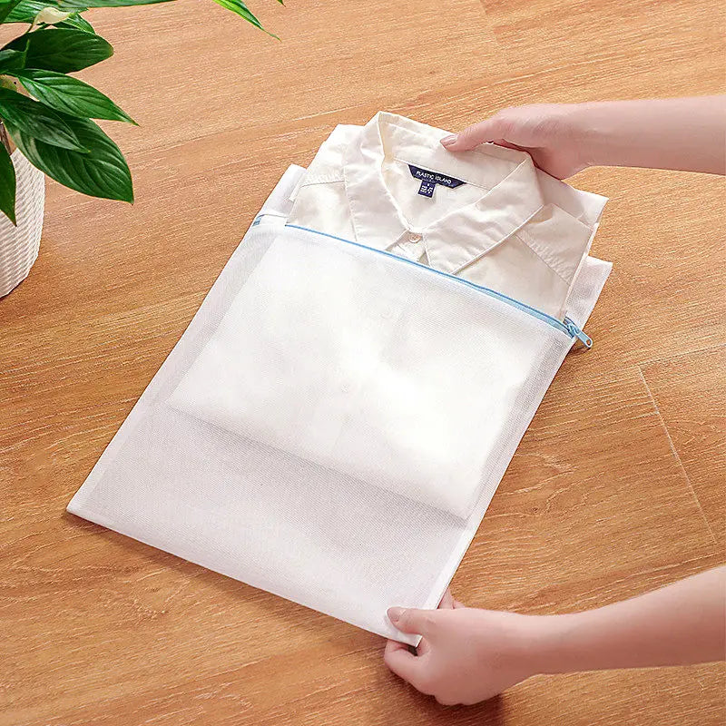 Saco Protetor para Lavar Roupas - Tamanho M